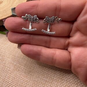 Second hand 🤚 Retired Pandora Silver Bow Earrings with Rhinestones